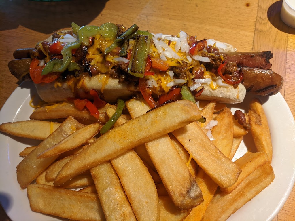 Gators Eight Bar & Grill | night club | 6712 NW Tower Dr, Kansas City, MO 64151, USA | 8167468888 OR +1 816-746-8888