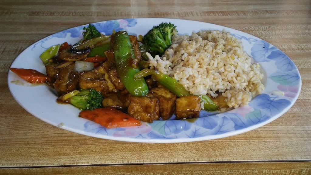 China Garden Restaurant | restaurant | 6 Stillwater Ave, Orono, ME 04473, USA | 2078278228 OR +1 207-827-8228