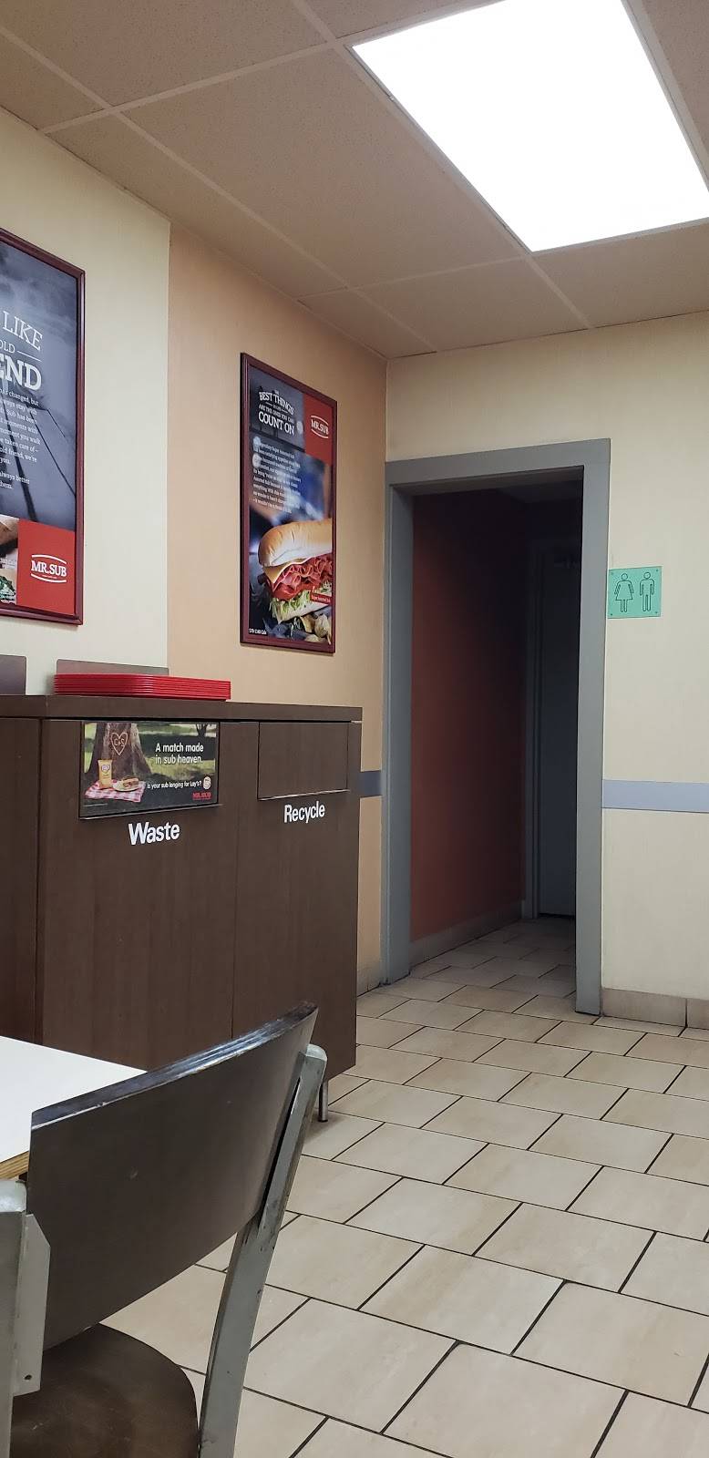 Mr.Sub | restaurant | 3040 Danforth Ave, East York, ON M4C 1N2, Canada | 4166914440 OR +1 416-691-4440