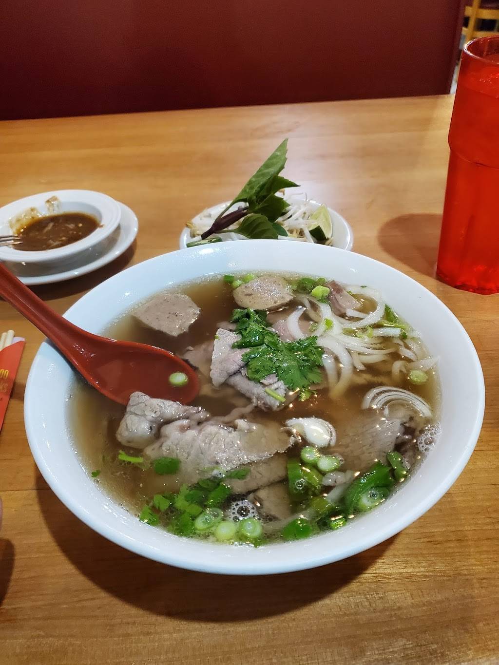 Saigon I | restaurant | 448 Newtown Rd, Virginia Beach, VA 23462, USA | 7575180307 OR +1 757-518-0307