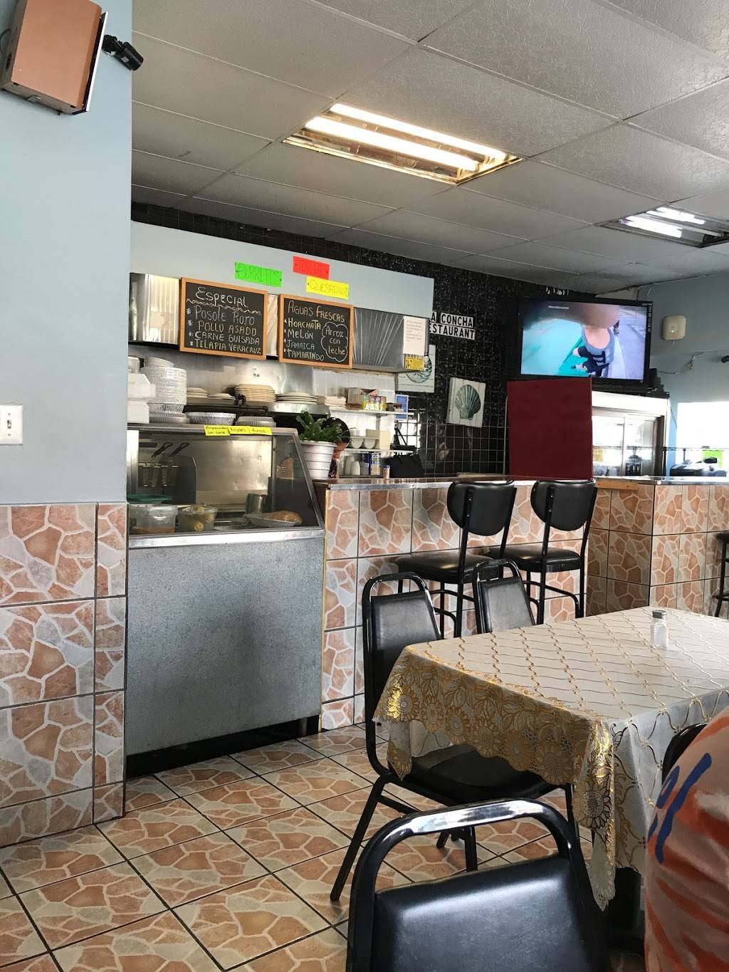 La Concha | restaurant | 2 W Main St, Elmsford, NY 10523, USA | 9145922335 OR +1 914-592-2335