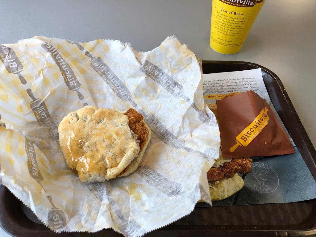 Biscuitville | cafe | 8123 Timberlake Rd, Lynchburg, VA 24502, USA | 4342370329 OR +1 434-237-0329