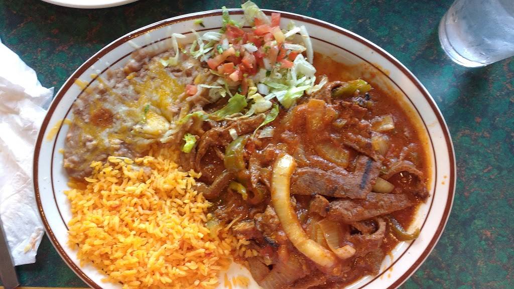 La Fonda Mexican Kitchen | restaurant | 3150 Elizabeth Lake Rd, Waterford Twp, MI 48328, USA | 2482217617 OR +1 248-221-7617