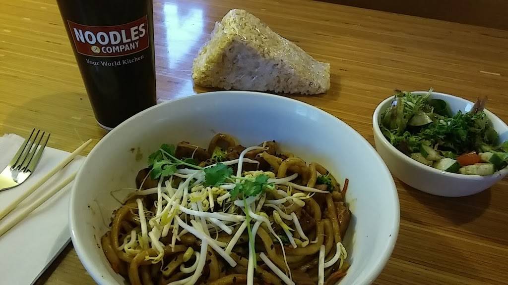Noodles and Company | restaurant | 2245 W Stadium Blvd, Ann Arbor, MI 48103, USA | 7344187930 OR +1 734-418-7930