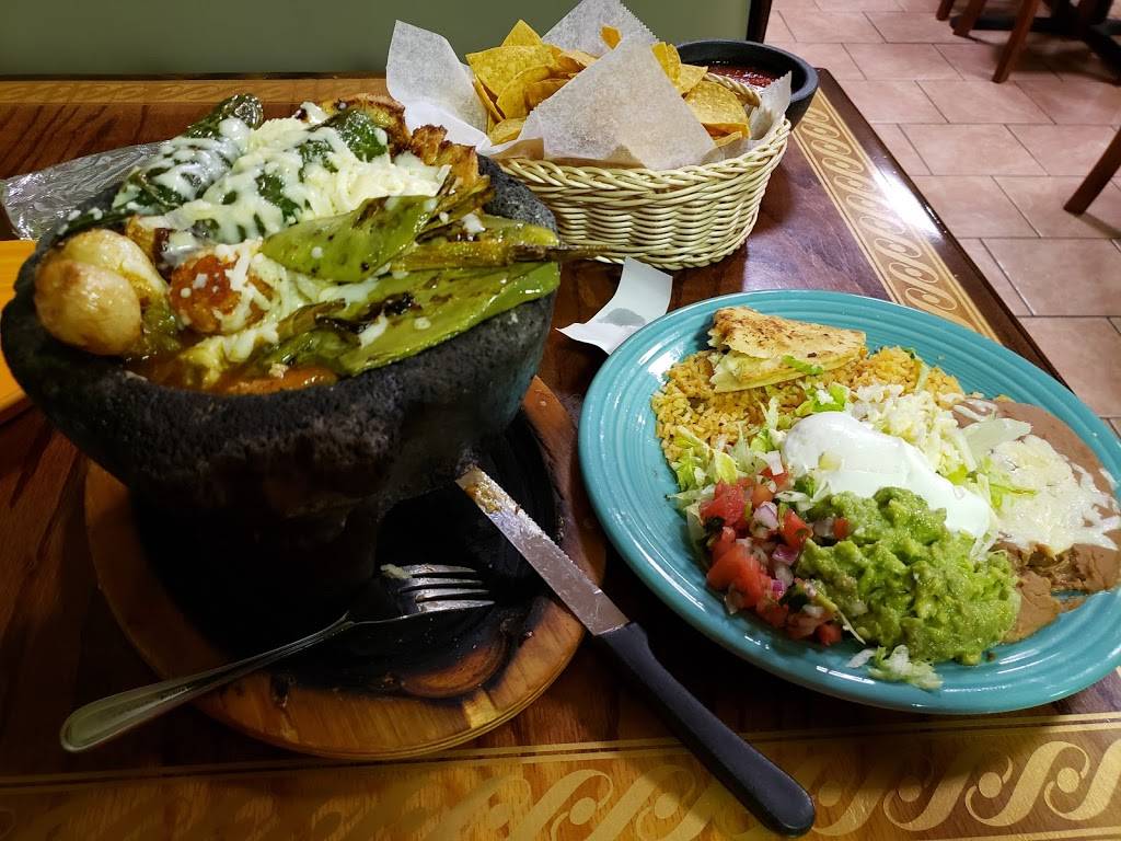 Nuevo Vallarta | restaurant | 10240 TN-57, Counce, TN 38326, USA | 7316890270 OR +1 731-689-0270