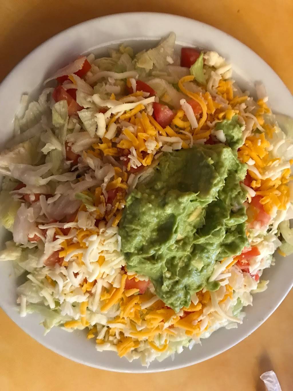 Chiquita Bonita | restaurant | 3565 E Colorado Blvd, Pasadena, CA 91107, USA | 6267965592 OR +1 626-796-5592