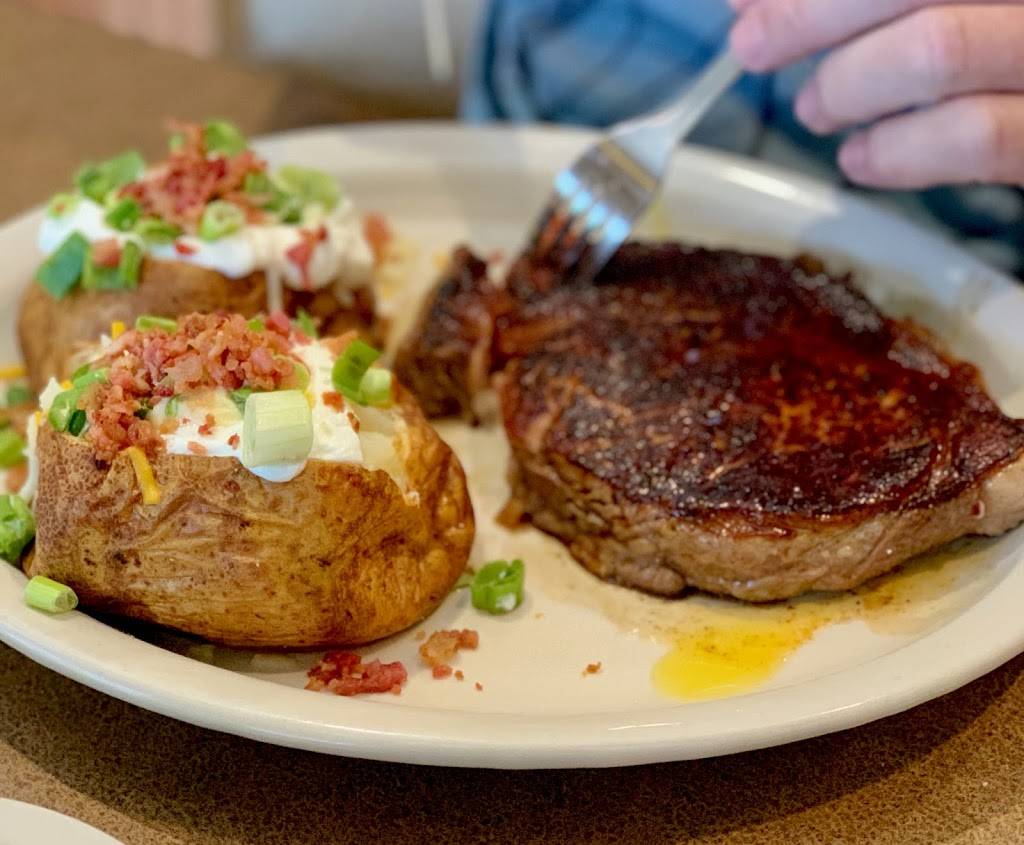 Colorado Grill | restaurant | 2747 US-31W, White House, TN 37188, USA | 6156725364 OR +1 615-672-5364