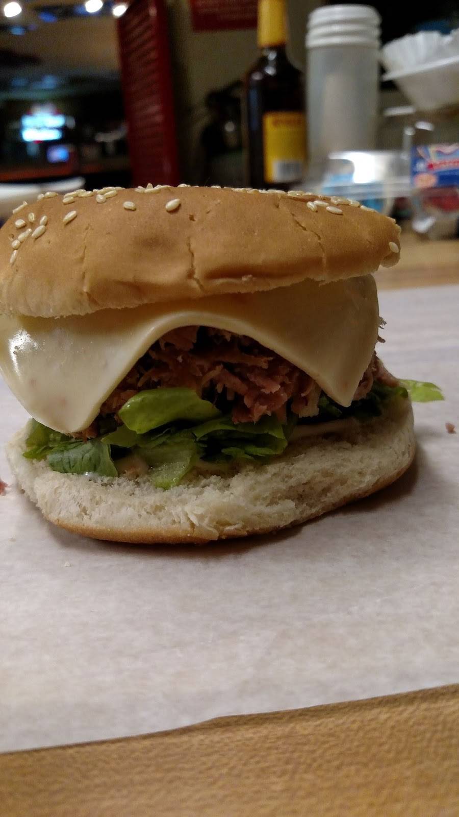 One MOAR Last Chance | restaurant | 14509 US-62, Campbell, MO 63933, USA | 5732462466 OR +1 573-246-2466