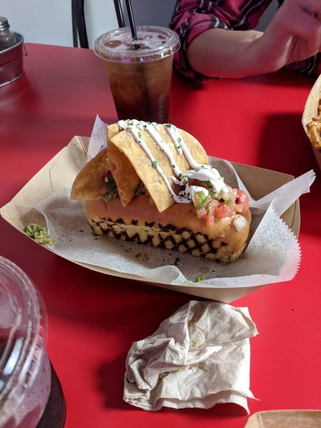 The Dogfather | restaurant | 6211 San Pedro Ave, San Antonio, TX 78216, USA | 2104814272 OR +1 210-481-4272