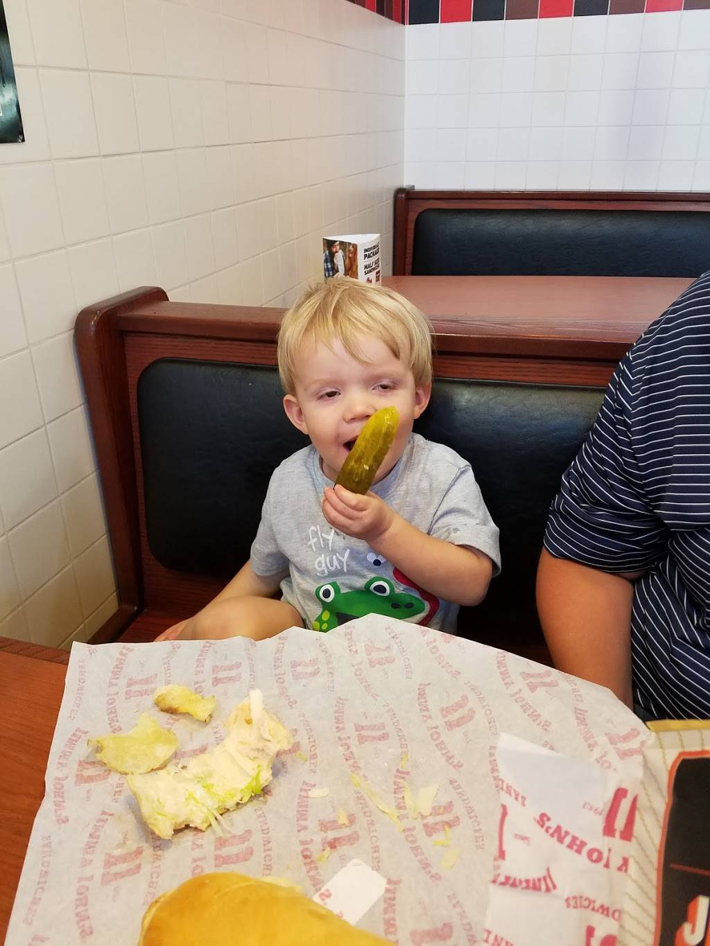 Jimmy Johns | meal delivery | 515 1/2 S Illinois Ave, Carbondale, IL 62901, USA | 6185493334 OR +1 618-549-3334