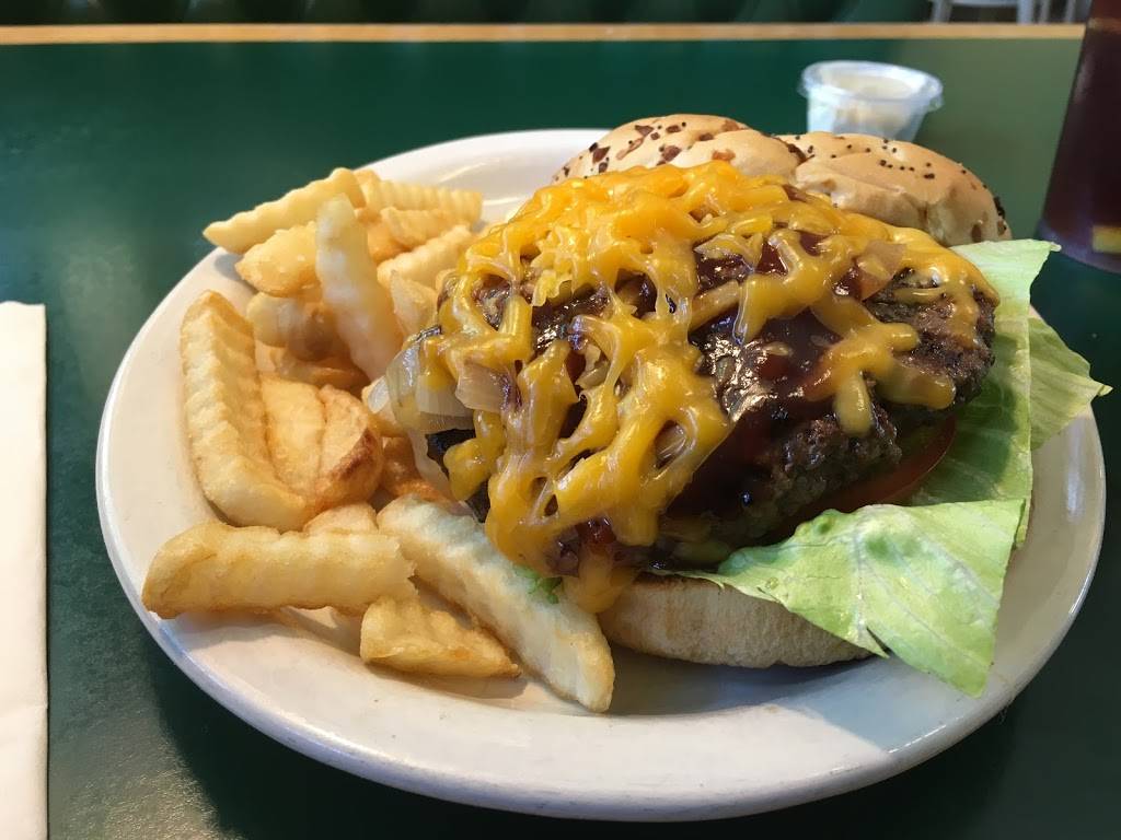 Bronx Burgers | restaurant | 32747 Mound Rd, Warren, MI 48092, USA | 5869397800 OR +1 586-939-7800