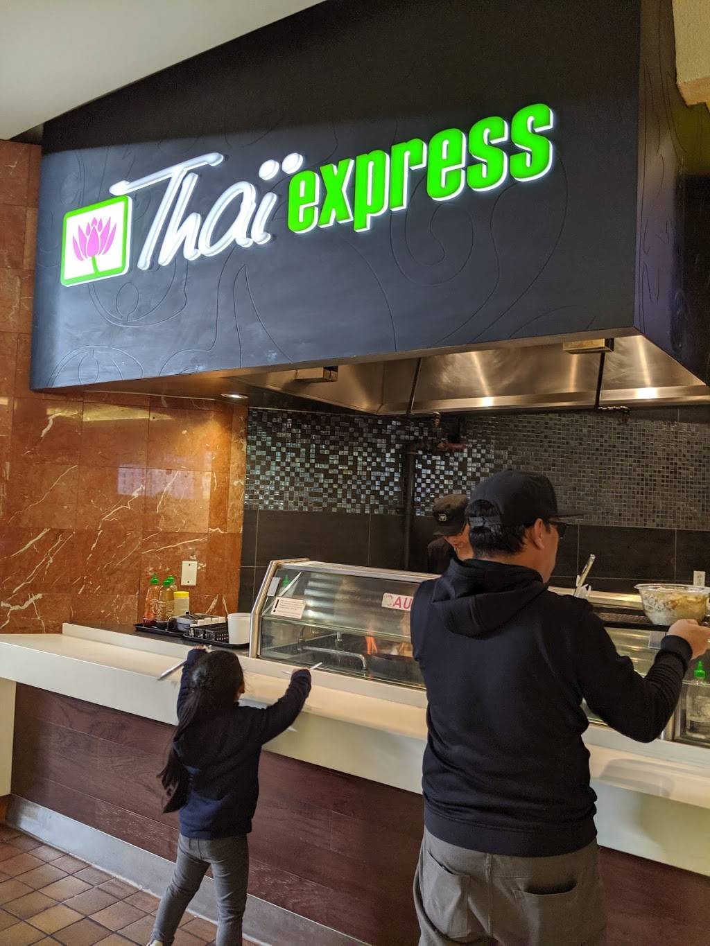 Thai Express | restaurant | Centrepoint Mall, 6464 Yonge St, North York, ON M2M 3X4, Canada | 4162234888 OR +1 416-223-4888