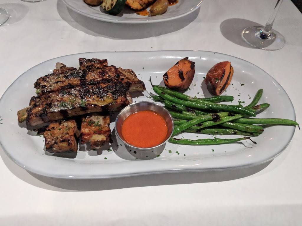 Douro | restaurant | 363 Greenwich Ave, Greenwich, CT 06830, USA | 2038697622 OR +1 203-869-7622