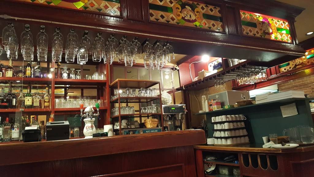 Toto | restaurant | 1380 Rue Notre Dame, Lachine, QC H8S 2C8, Canada | 5146341011 OR +1 514-634-1011