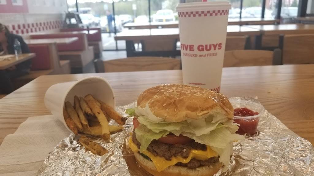 Five Guys | meal takeaway | 3057 NY-50, Saratoga Springs, NY 12866, USA | 5185833135 OR +1 518-583-3135