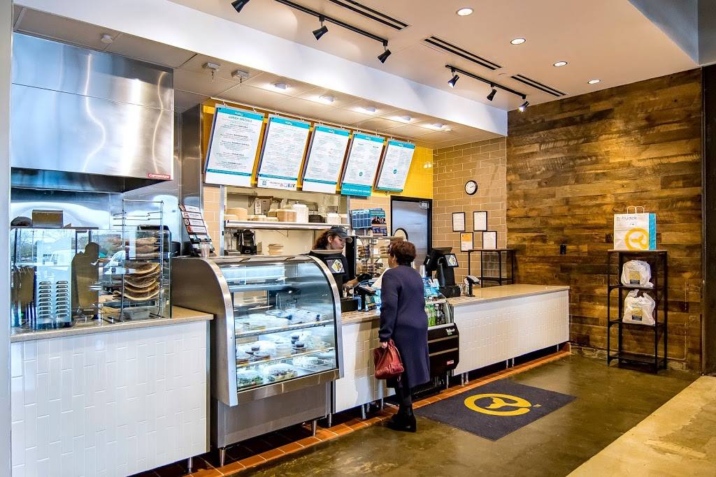 Moby Dick House of Kabob | restaurant | 1809 Reisterstown Rd Suite 135, Pikesville, MD 21208, USA | 4432138139 OR +1 443-213-8139