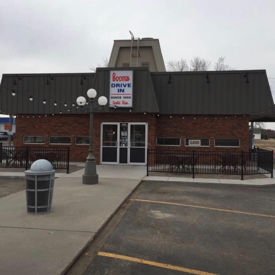 Booms Drive-In | restaurant | 606 7th St, Platte, SD 57369, USA | 6053373912 OR +1 605-337-3912