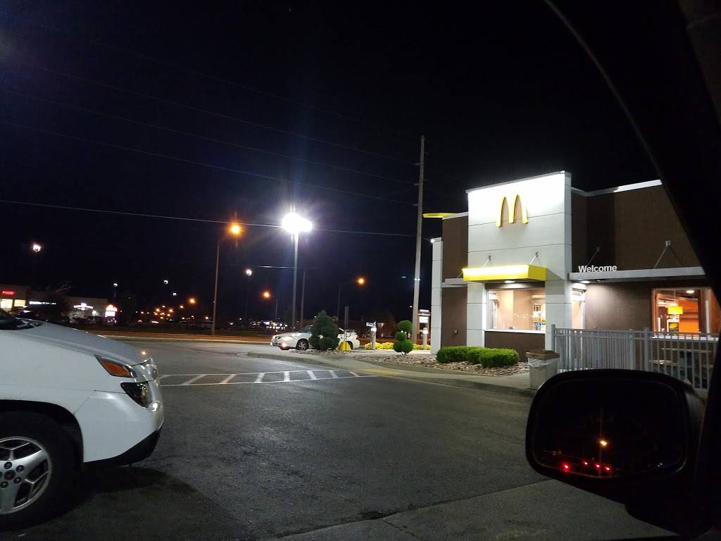 McDonalds | cafe | 1717 W Battlefield Rd, Springfield, MO 65807, USA | 4178861717 OR +1 417-886-1717