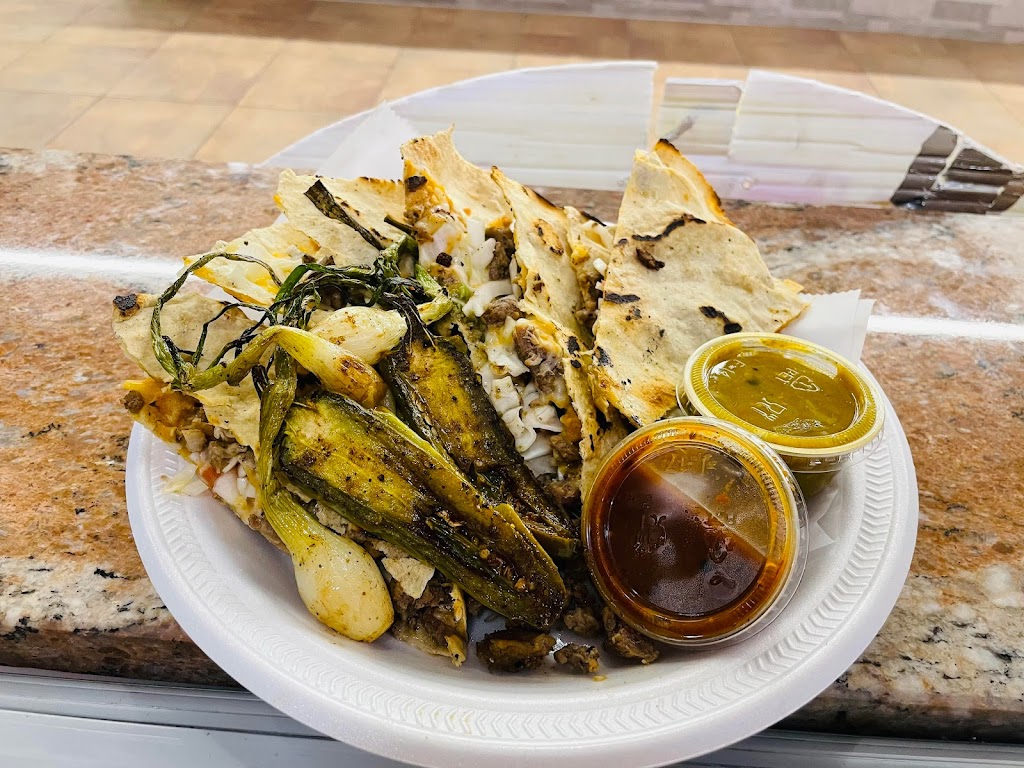 Chicken Palace Madison | restaurant | 2161 Zeier Rd, Madison, WI 53704, USA | 6084676794 OR +1 608-467-6794