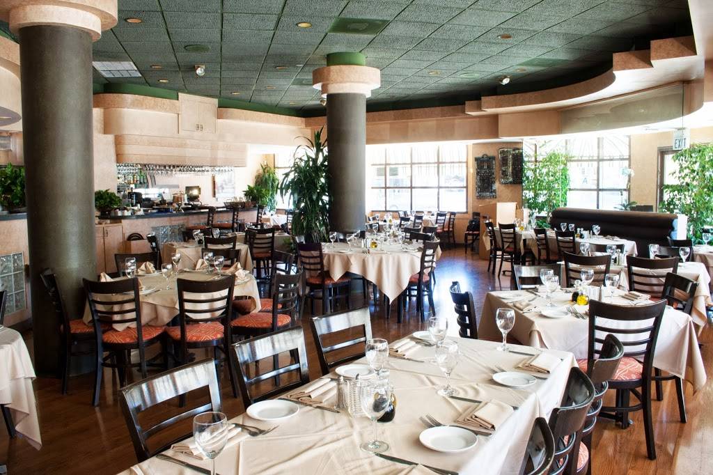 Pats Restaurant | restaurant | 9233 Pico Blvd, Los Angeles, CA 90035, USA | 3102058705 OR +1 310-205-8705