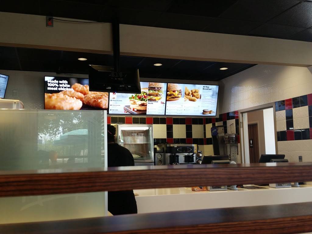 McDonalds | cafe | 150 S Parish Ave, Johnstown, CO 80534, USA | 9705878995 OR +1 970-587-8995