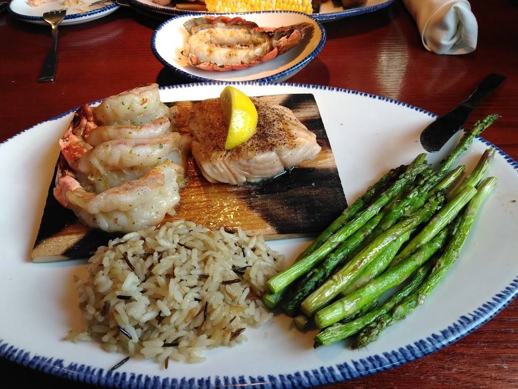 Red Lobster | restaurant | 5825 S Padre Island Dr, Corpus Christi, TX 78412, USA | 3619912160 OR +1 361-991-2160