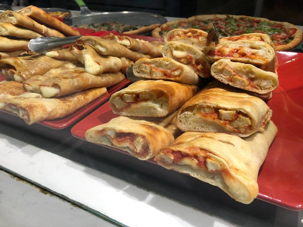 Famous Famiglia | restaurant | 6900 Airport Blvd, Sacramento, CA 95837, USA | 9168773471 OR +1 916-877-3471