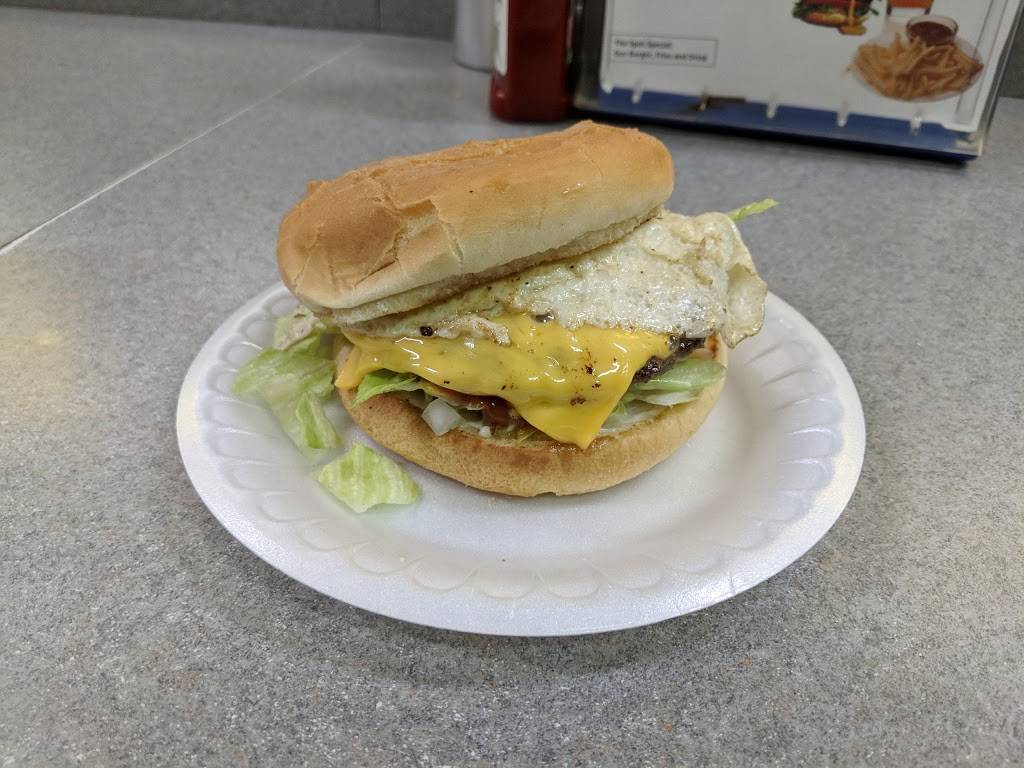 White Spot | restaurant | 1407 University Ave, Charlottesville, VA 22903, USA | 4342959899 OR +1 434-295-9899