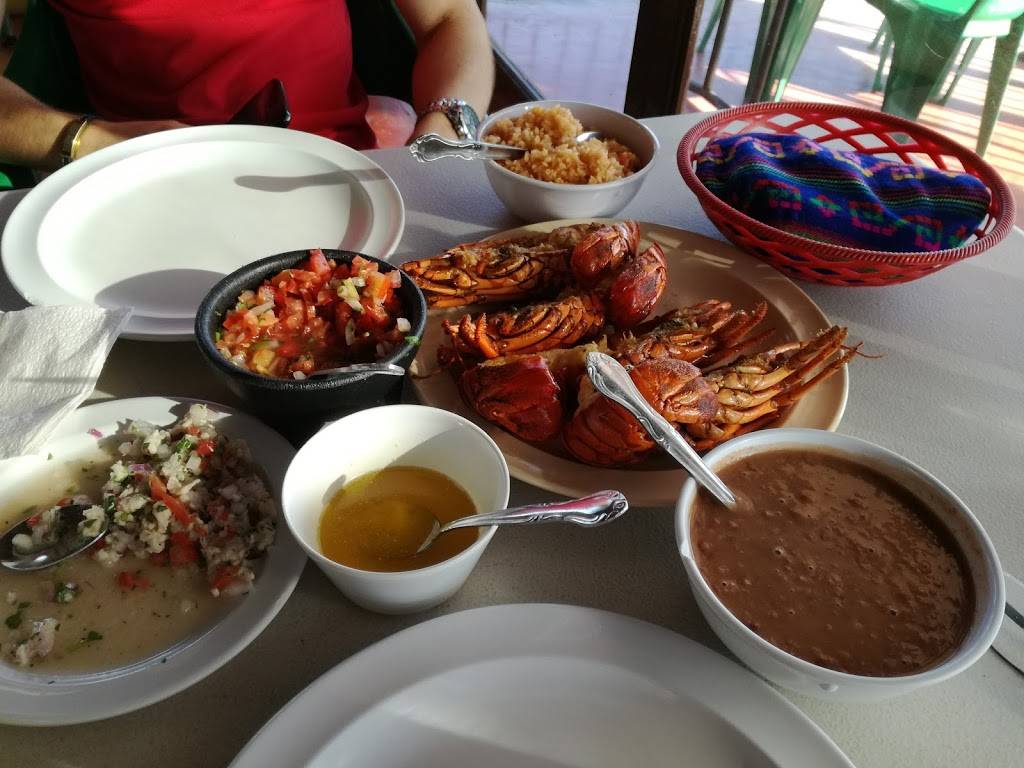 Mariscos Puerto Nuevo | restaurant | Anzuelo 6, 22710 Puerto Nuevo, B.C., Mexico | 016616143039 OR +52 661 614 3039