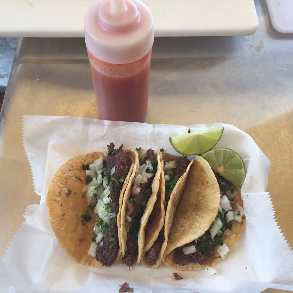 EL BUEN DESPACHO | restaurant | 14N630 IL-25, Dundee Township, IL 60118, USA | 2243254438 OR +1 224-325-4438