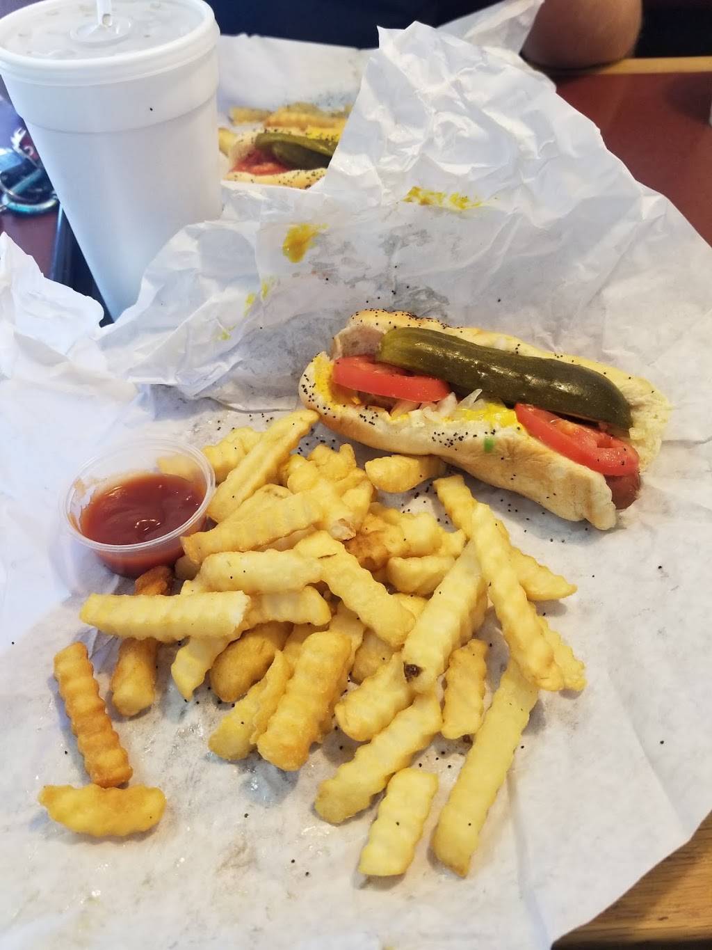 Lukes Chicago Sandwiches | restaurant | 6741 N Thornydale Rd # 157, Tucson, AZ 85741, USA | 5203084088 OR +1 520-308-4088