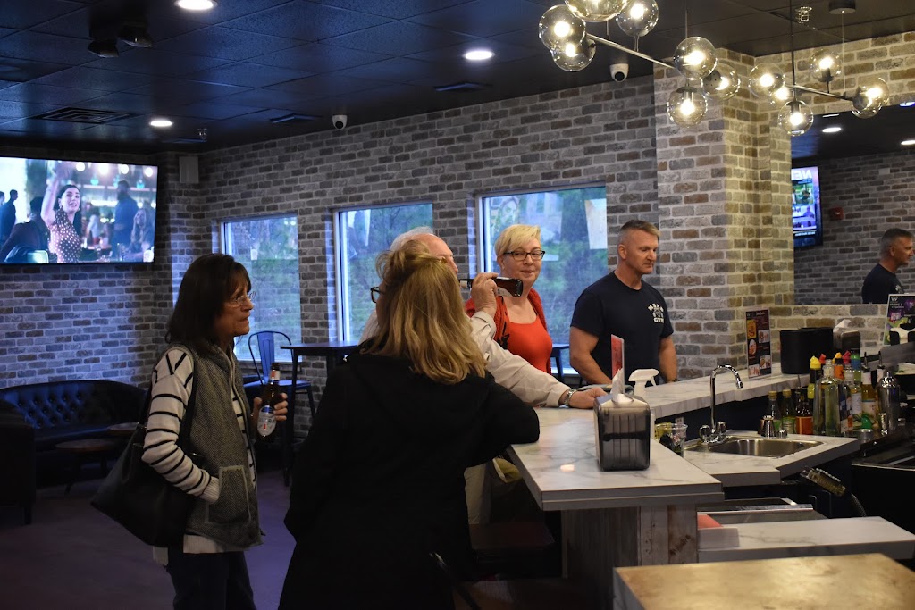 Nottoway Lanes LLC | restaurant | 1200 Darvills Rd, Blackstone, VA 23824, USA | 8048022466 OR +1 804-802-2466