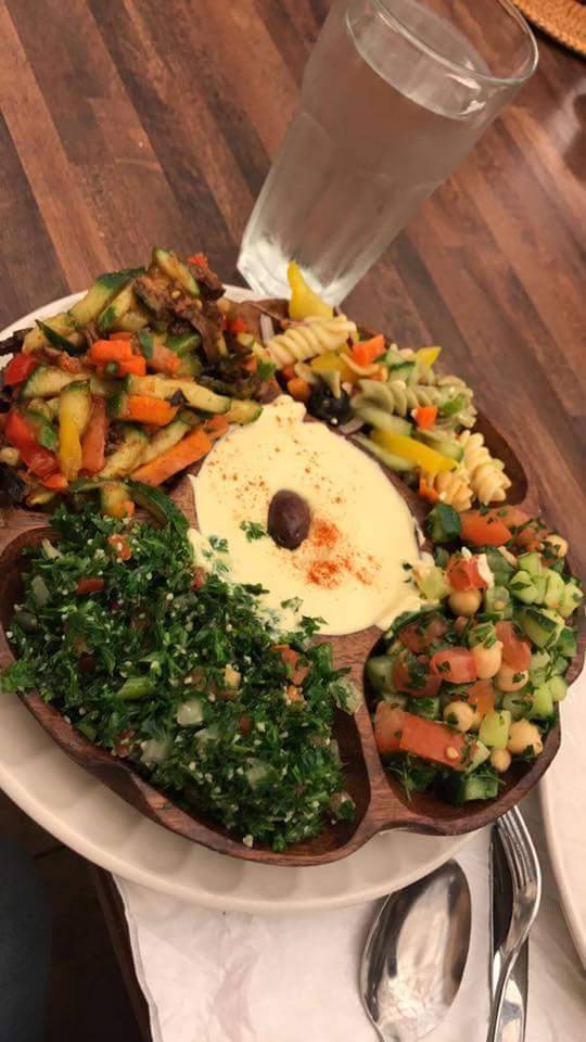 White Palace Restaurant & Grill | restaurant | 40768 Ryan Rd, Sterling Heights, MI 48310, USA | 5869394000 OR +1 586-939-4000