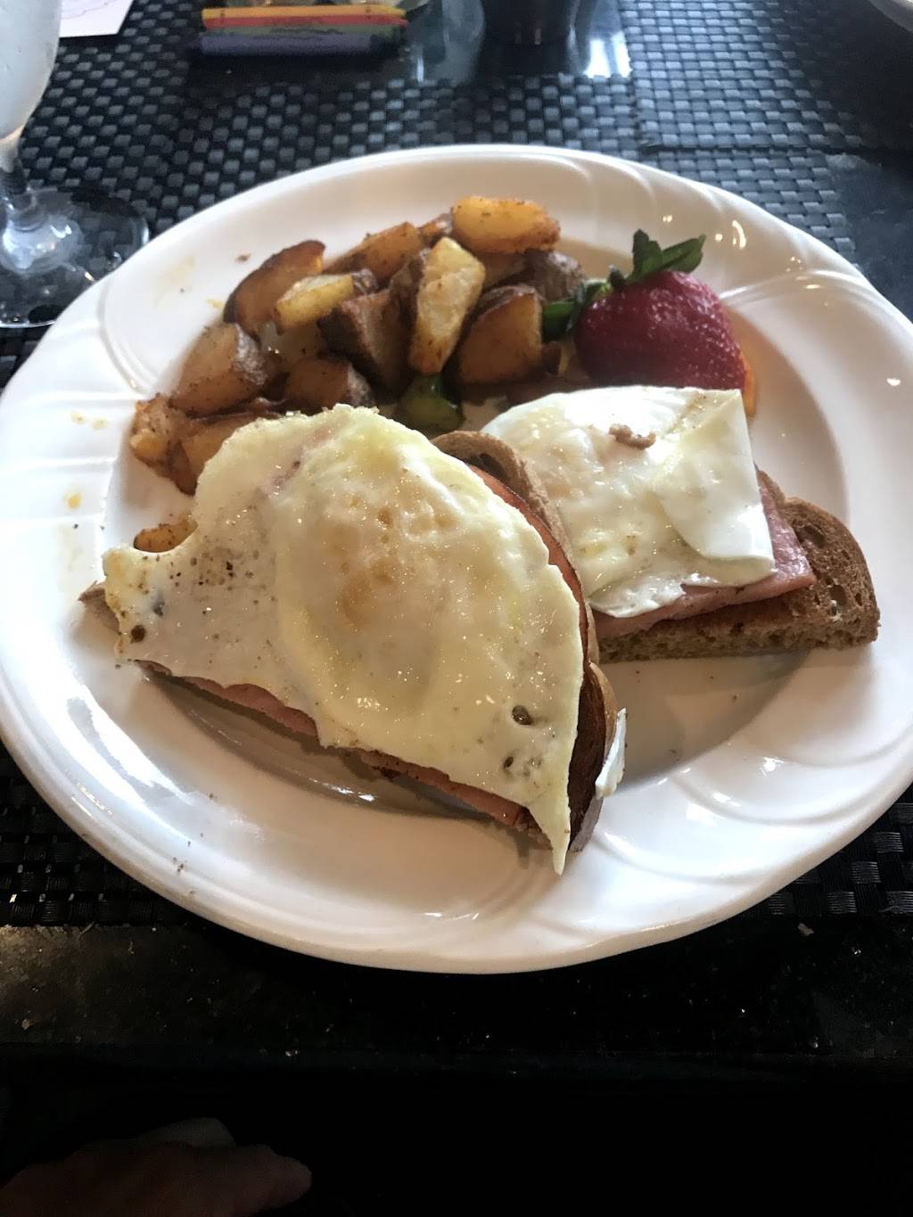 Bermudas Steak & Seafood | restaurant | 5500 Gulf Blvd, St Pete Beach, FL 33706, USA | 7273605551 OR +1 727-360-5551