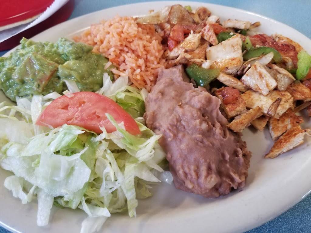 Taqueria Fiesta Charra | restaurant | 318 Enrique M. Barrera Pkwy, San Antonio, TX 78237, USA | 2103064991 OR +1 210-306-4991