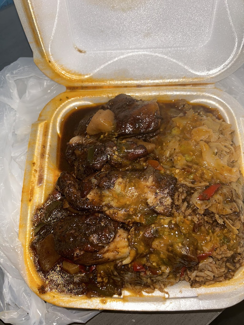 Bless Up Jamaican Restaurant | restaurant | 4066 E 71st St, Cleveland, OH 44105, USA | 2167859729 OR +1 216-785-9729