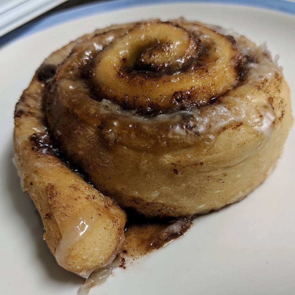 Mona Lisas Restaurant | restaurant | 12 S High St, Mowrystown, OH 45155, USA | 9374423333 OR +1 937-442-3333