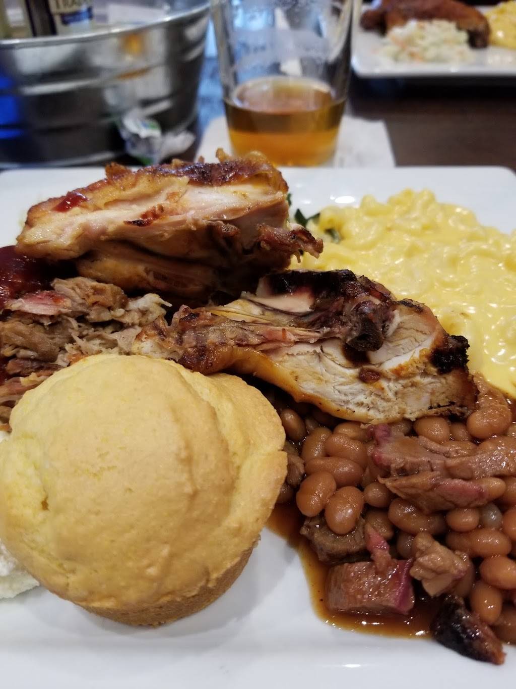 Shortys Back 40 | restaurant | 5215 Monroe St, Toledo, OH 43623, USA | 4197247901 OR +1 419-724-7901