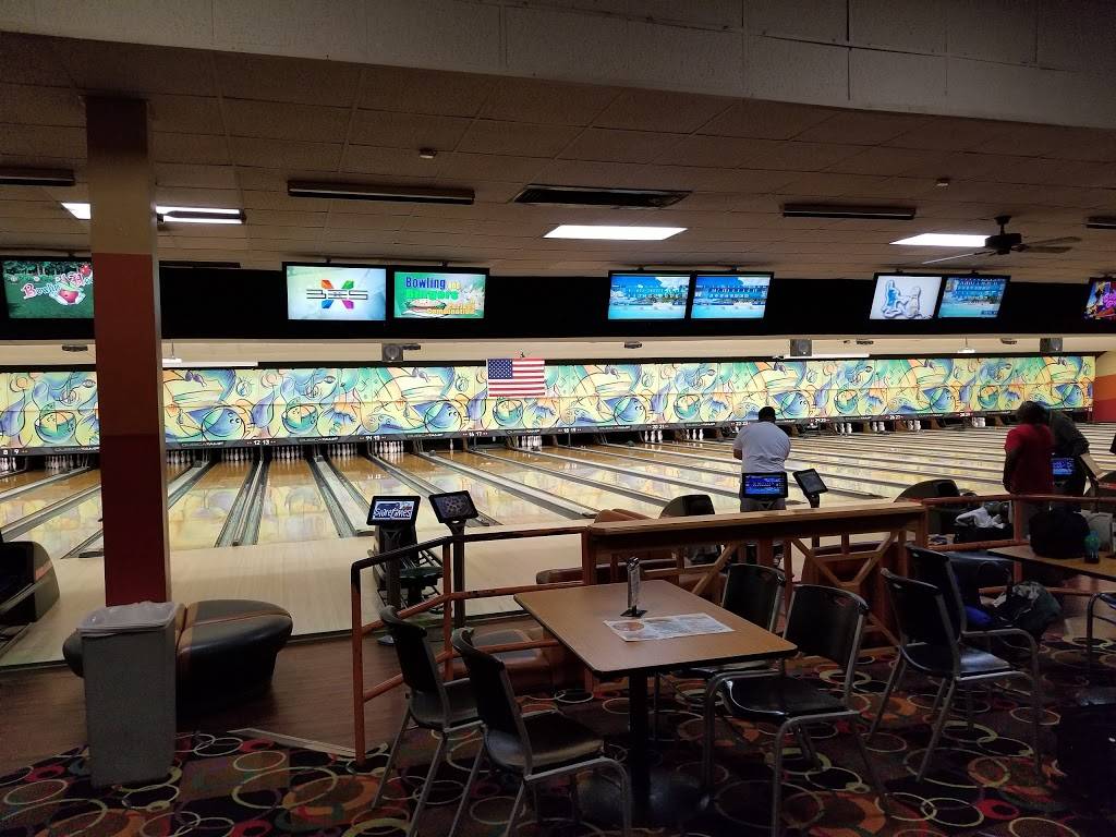 Sparetimes | meal takeaway | 1 Family Fun Pl, Hampton, VA 23666, USA | 7578382121 OR +1 757-838-2121