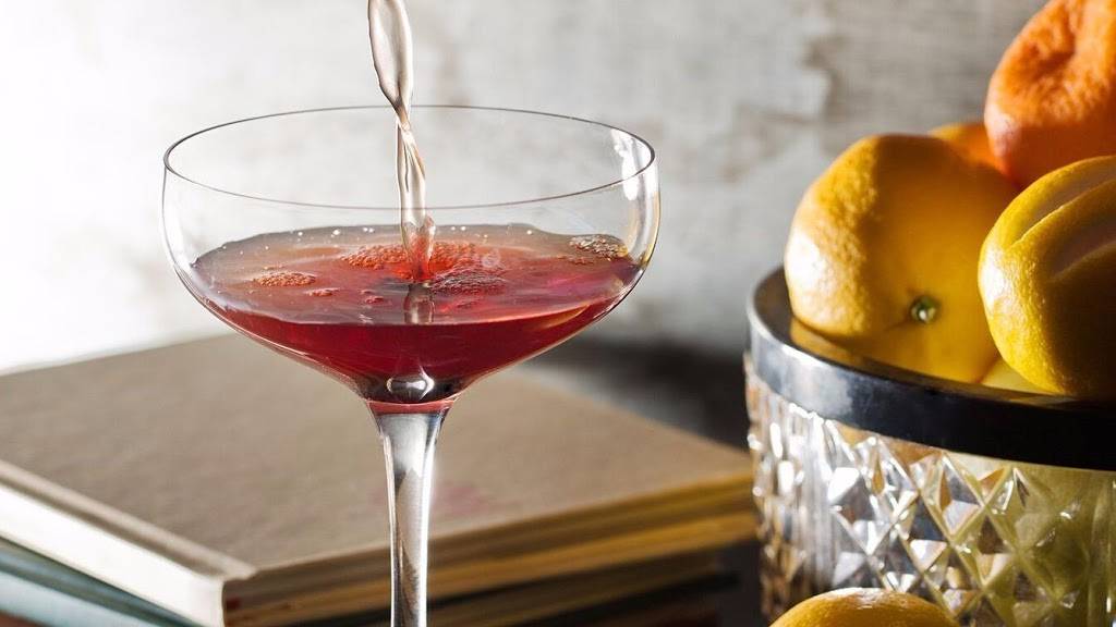 The Tuck Room | restaurant | 4444 Westheimer Rd, Houston, TX 77027, USA | 8327092146 OR +1 832-709-2146