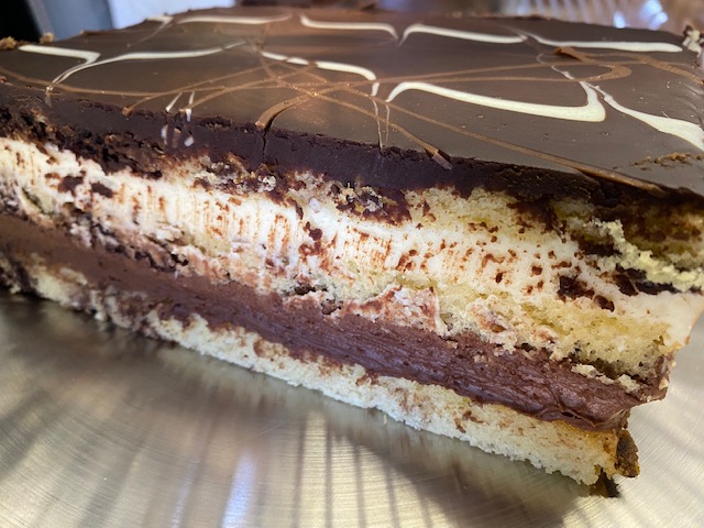 Church Street Market & Pub | restaurant | 105 W Church St, Swansboro, NC 28584, USA | 9103258546 OR +1 910-325-8546