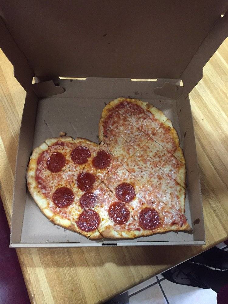 Nimmo Bella Pizza | meal takeaway | 2181 Upton Dr, Virginia Beach, VA 23454, USA | 7574279990 OR +1 757-427-9990