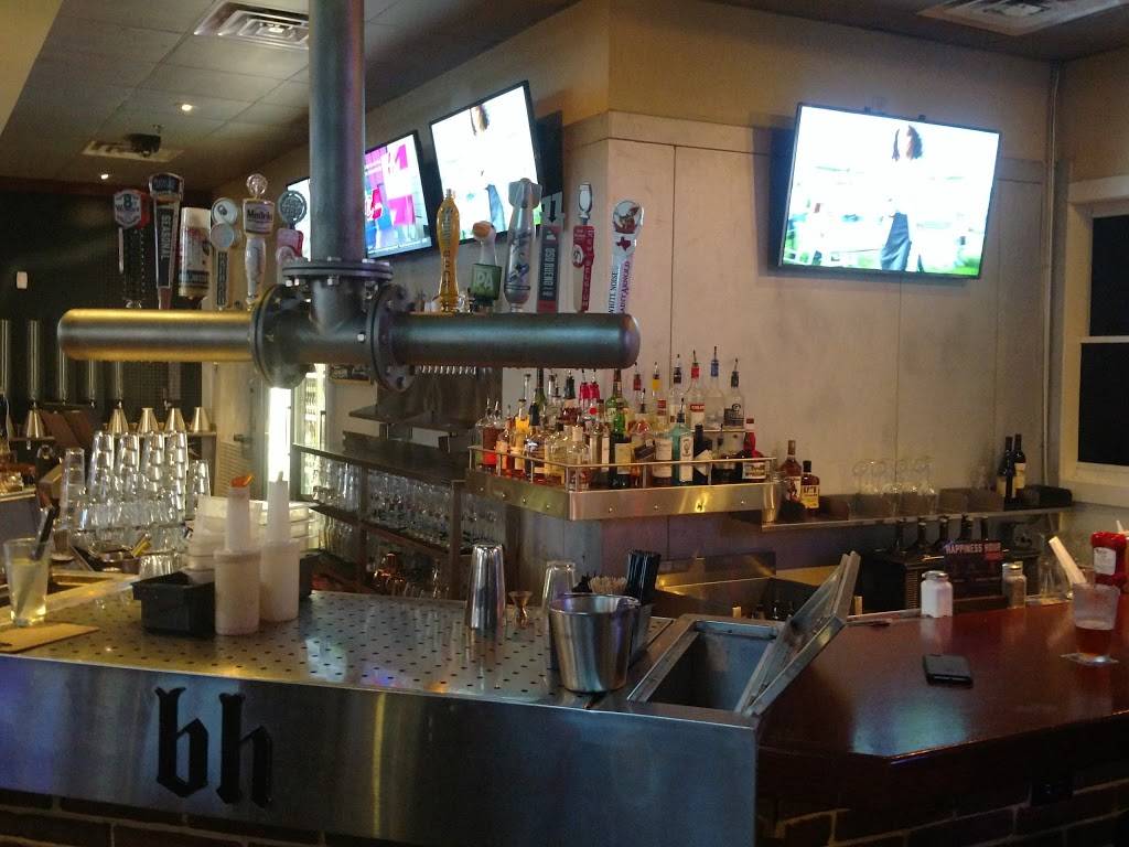 Brick House Tavern + Tap | restaurant | 17111 TX-249, Houston, TX 77064, USA | 8329121094 OR +1 832-912-1094