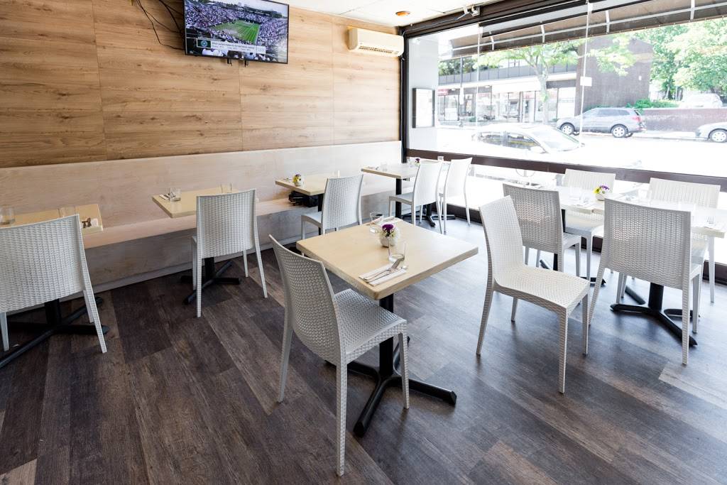 Somtum Modern Thai Cuisine | restaurant | 1894 Centre St, West Roxbury, MA 02132, USA | 6174773348 OR +1 617-477-3348