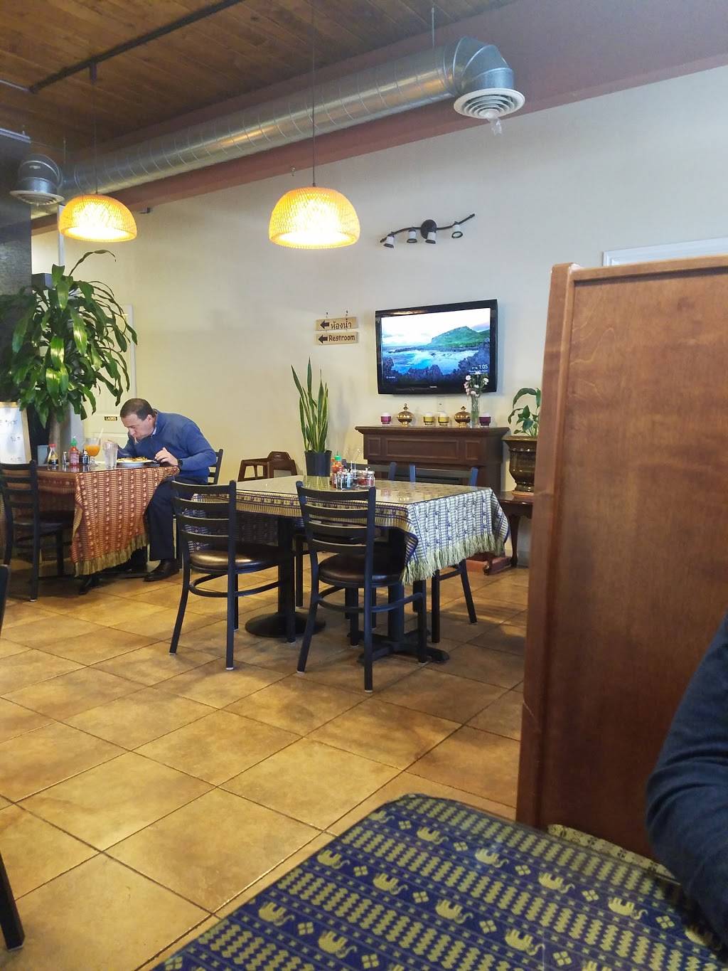 Sa Bai Thai Cuisine | restaurant | 4440 NE 131st Pl, Portland, OR 97230, USA | 9712291691 OR +1 971-229-1691