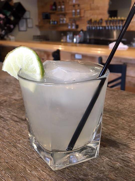 Donum Dei Brewery | restaurant | 3211 Grant Line Rd #3, New Albany, IN 47150, USA | 8125902478 OR +1 812-590-2478