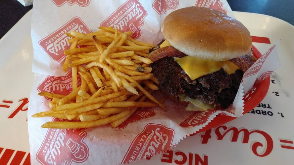 Freddys Frozen Custard & Steakburgers | restaurant | 180 Old Rte 66, St Robert, MO 65584, USA | 5733364440 OR +1 573-336-4440