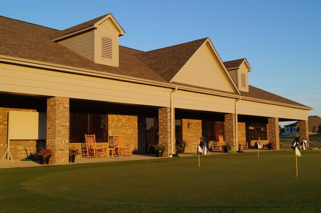 The Clubhouse Restaurant at Fair Oaks & Bogies Bar | restaurant | 220 Fairoaks Dr, Oakland, TN 38060, USA | 9018138919 OR +1 901-813-8919