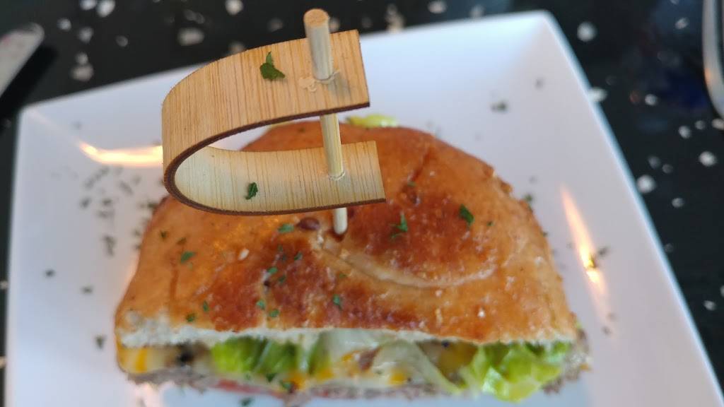 EVERGREEN Organic Restaurant | restaurant | 523 Med Ct #102, San Antonio, TX 78258, USA | 2104371057 OR +1 210-437-1057