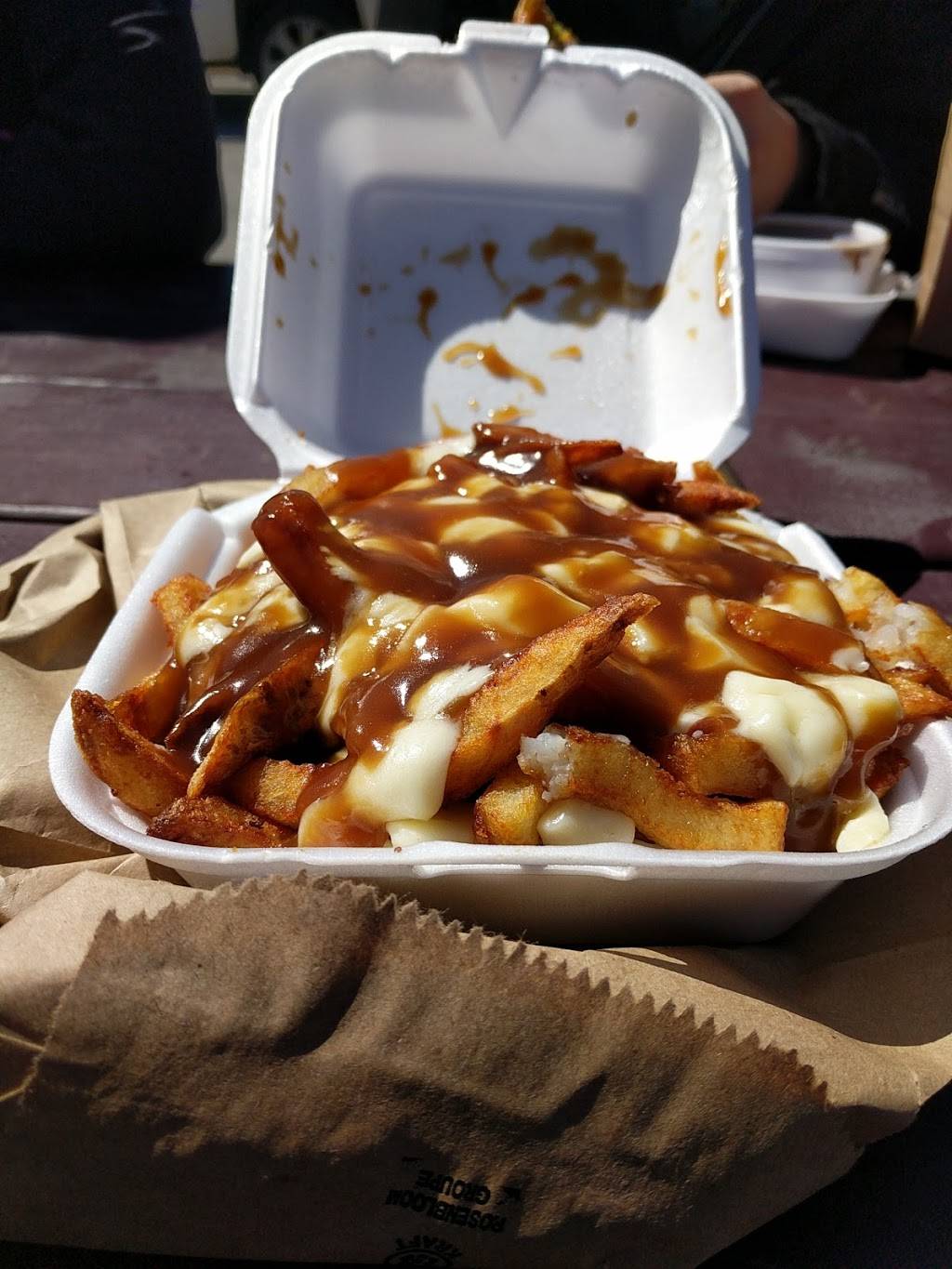 Fritomania | restaurant | 2442 St Joseph Blvd, Orléans, ON K1C 1E9, Canada | 6138304015 OR +1 613-830-4015